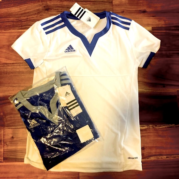 ☀️NWT Adidas Women’s XS Girl’s L Climacool Soccer Jersey - Picture 2 of 3